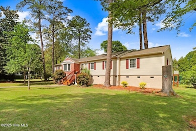 02-105 Harbor Dr-2