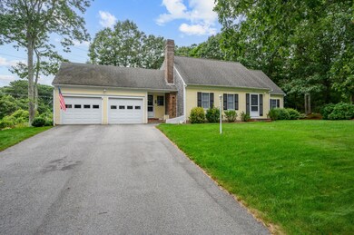 329 Oakmont Dr, Barnstable, MA 02675 - photo 3