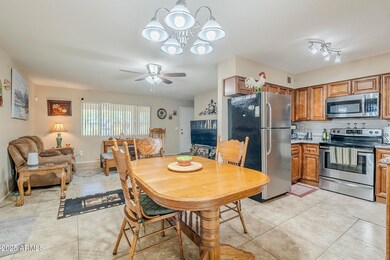 637 S Copper Dr, Apache Junction, AZ 85120 - photo 4