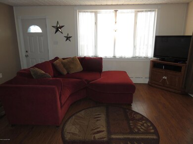 222 S 2nd St, Lehighton, PA 18235 - photo 3