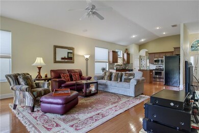 Inviting Open Floor plan!