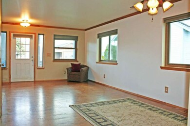 1384 Elm St, Lynden, WA 98264 - photo 3