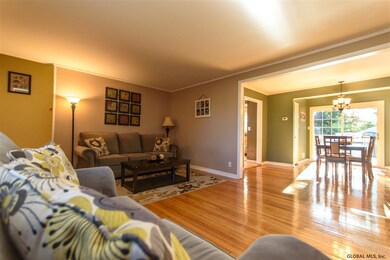 372 S Main Ave, Albany, NY 12209 - photo 2