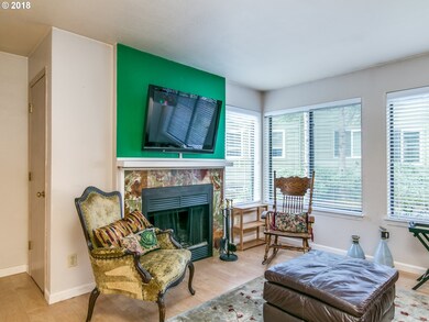 5061 Foothills Dr unit D, Lake Oswego, OR 97034 - photo 4