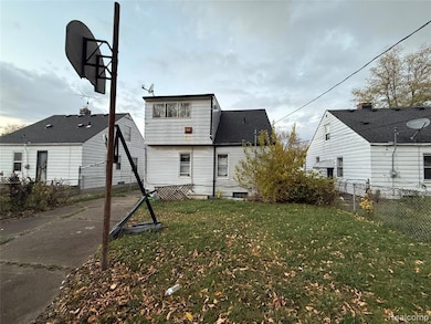 16026 Eastburn St, Detroit, MI 48205 - photo 6