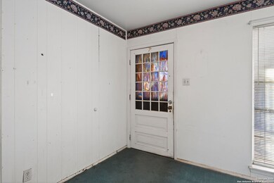 8430 Silverstar Dr, San Antonio, TX 78218 - photo 5