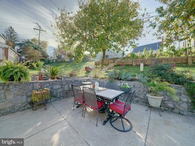 8204 Analee Ave, Rosedale, MD 21237 - photo 2