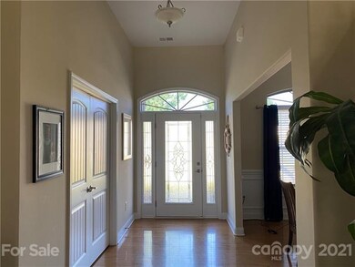 161 Mills Plantation Cir unit 35, Troutman, NC 28166 - photo 2