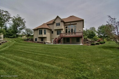 202 Greystone Dr, Shavertown, PA 18708 - photo 4