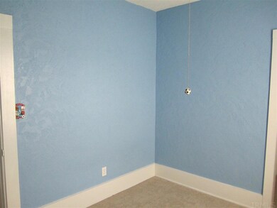 338 W 4th St, Auburn, IN 46706 - photo 7