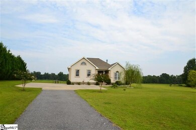 334 Meadow Rd, Inman, SC 29349 - photo 2