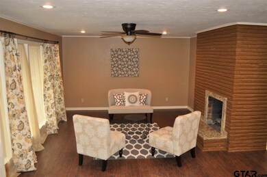 3408 3408 Birdwell, Tyler, TX 75701 - photo 2