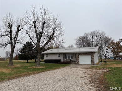 1149 E US Highway 54, Vandalia, MO 63382 - photo 2