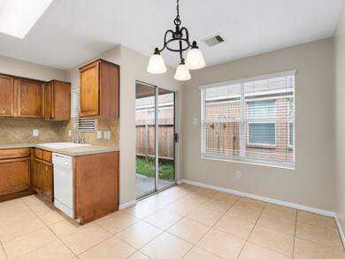 2319 Urban Forest Ct, Spring, TX 77386 - photo 5