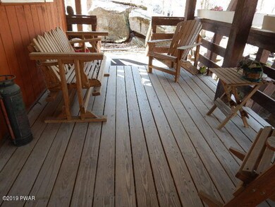 137 Basswood Dr, Hawley, PA 18428 - photo 2