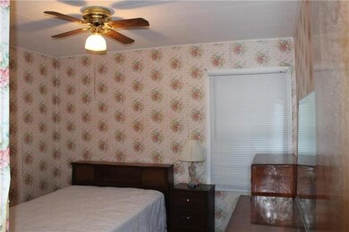 11617 W 69th St, Shawnee, KS 66203 - photo 4