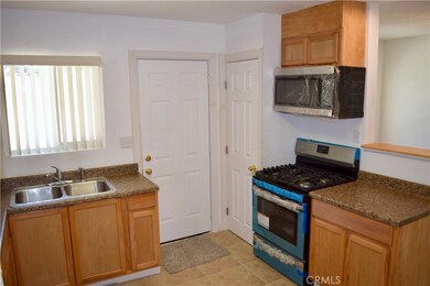 16214 Hughes Rd, Victorville, CA 92395 - photo 4