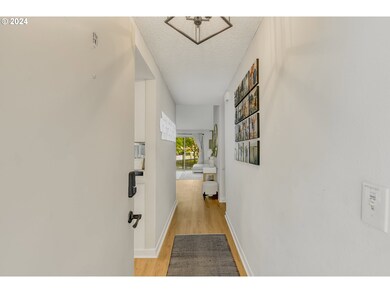 10194 SW Trapper Terrace, Beaverton, OR 97008 - photo 3