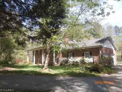 557 Cable Creek Rd, Asheboro, NC 27205 - photo 2