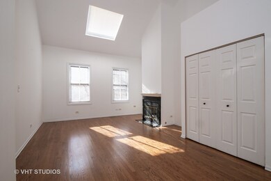 1909 N Orchard St unit E, Chicago, IL 60614 - photo 2