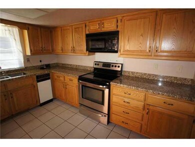 10716 Janway Dr, El Paso, TX 79935 - photo 4