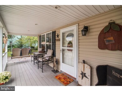 55 Main St, Swedesboro, NJ 08085 - photo 3