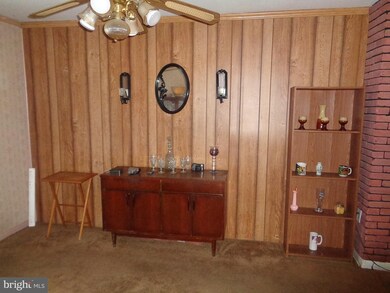 9734 Conmar Rd, Middle River, MD 21220 - photo 5