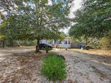 203 W Picasso Cir, Defuniak Springs, FL 32433 - photo 5