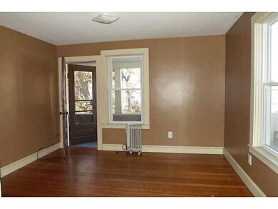 16 Redfern St, North Providence, RI 02911 - photo 7