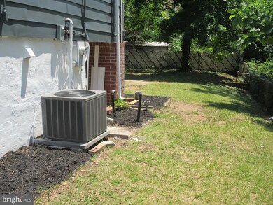 6605 Elsrode Ave, Baltimore, MD 21214 - photo 7