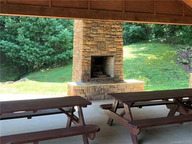 101 Balsamwood Rd unit 32, Leicester, NC 28748 - photo 4