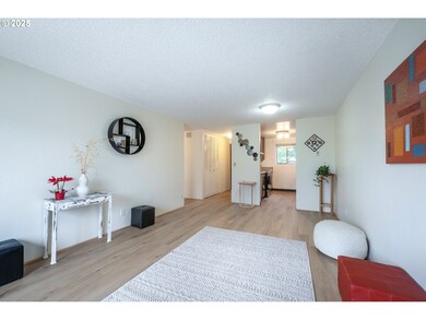 4059 Donald St, Eugene, OR 97405 - photo 6