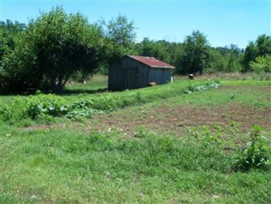 4462 Lexington Rd, Harrodsburg, KY 40330 - photo 5