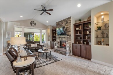 741 Voss St, Enumclaw, WA 98022 - photo 6