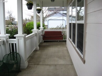 3691 Hyacinth St, Eugene, OR 97404 - photo 2