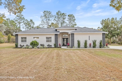 13186 Coronado Dr, Spring Hill, FL 34609 - photo 2