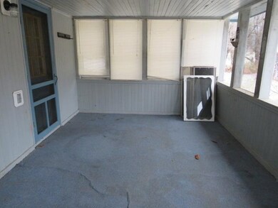 27 Chalet Loop Rd, Berlin, NH 03570 - photo 5