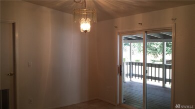 15815 Agate St SE, Yelm, WA 98597 - photo 5