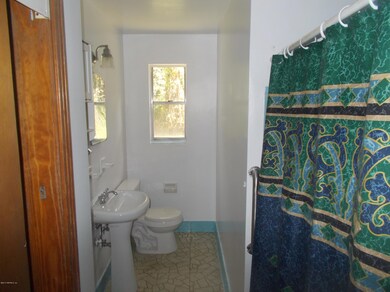 5525 Moret Dr E, Jacksonville, FL 32244 - photo 6