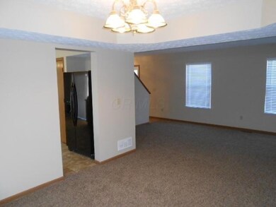 3_OH14385_living