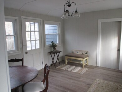 1490 Read St, Somerset, MA 02726 - photo 6