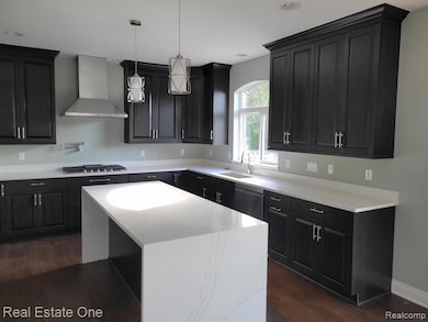MODEL PHOTO - Kitchen
