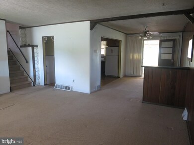 1430 Sandwood Rd, Conshohocken, PA 19428 - photo 4