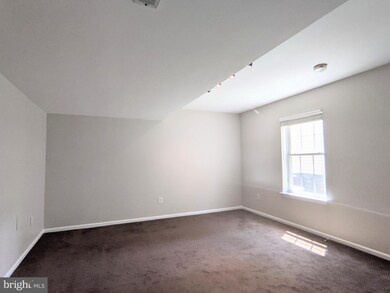 8 Eastlawn Ave, Wilmington, DE 19802 - photo 4