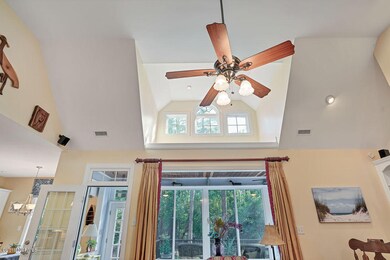 3919SagewoodPath-07