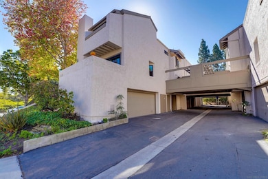 8430 Via Sonoma unit 49, La Jolla, CA 92037 - photo 3