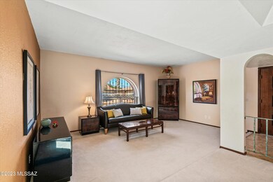 07-Living Area