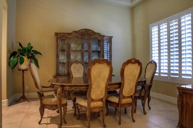 Formal_Dining_Room