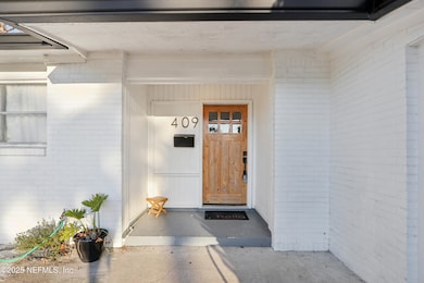 409 Sailfish Dr E, Atlantic Beach, FL 32233 - photo 2