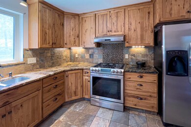 B_Kitchen 1